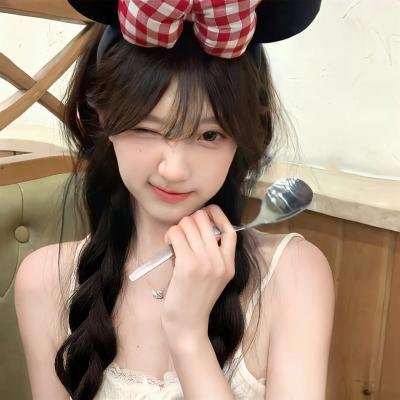 入赘美女老板的我竟然成神了入赘老板我竟成神了